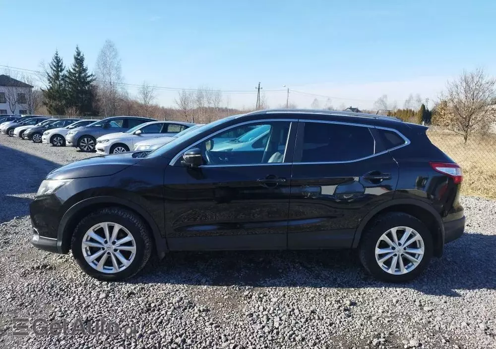 NISSAN Qashqai 1.6 DCi Visia Xtronic EU6