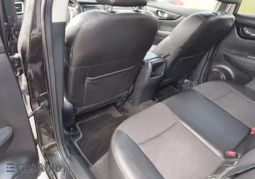 NISSAN Qashqai 1.6 DCi Visia Xtronic EU6