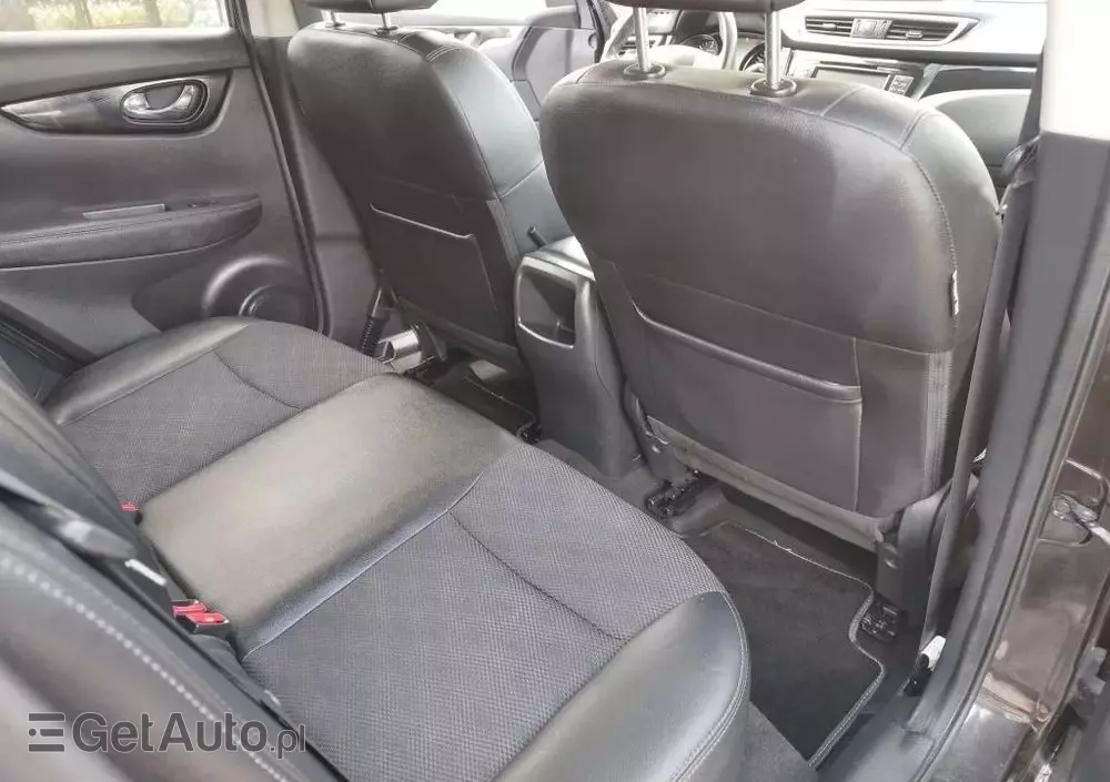 NISSAN Qashqai 1.6 DCi Visia Xtronic EU6