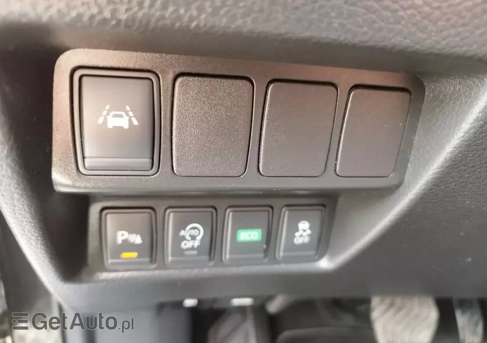 NISSAN Qashqai 1.6 DCi Visia Xtronic EU6