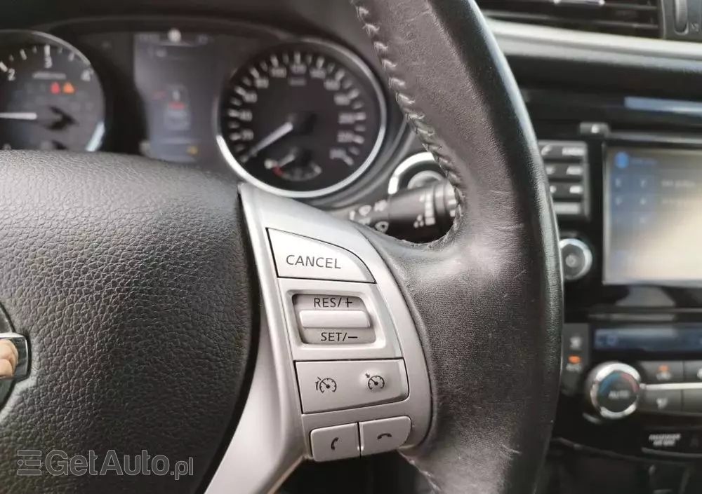 NISSAN Qashqai 1.6 DCi Visia Xtronic EU6