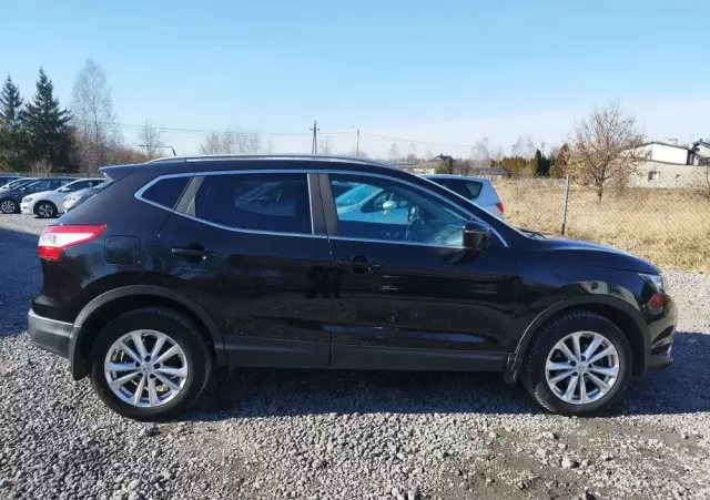 NISSAN Qashqai 1.6 DCi Visia Xtronic EU6