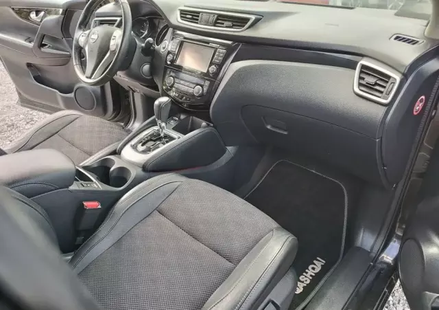 NISSAN Qashqai 1.6 DCi Visia Xtronic EU6