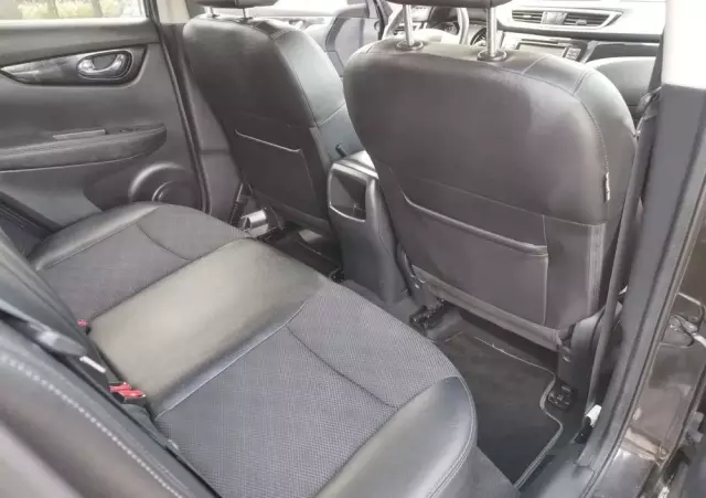 NISSAN Qashqai 1.6 DCi Visia Xtronic EU6