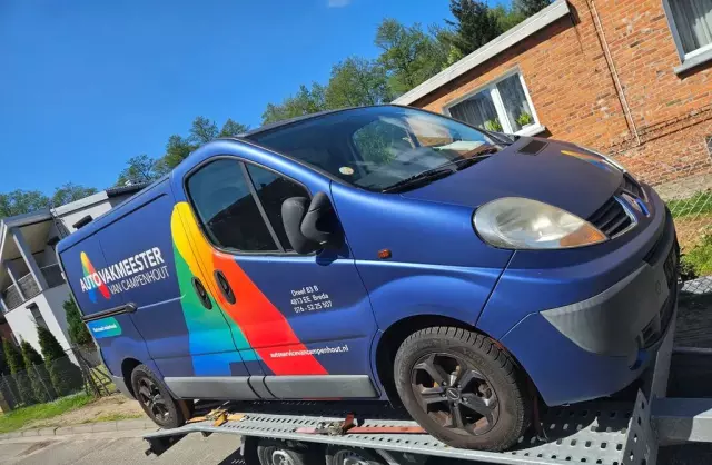 RENAULT Trafic 