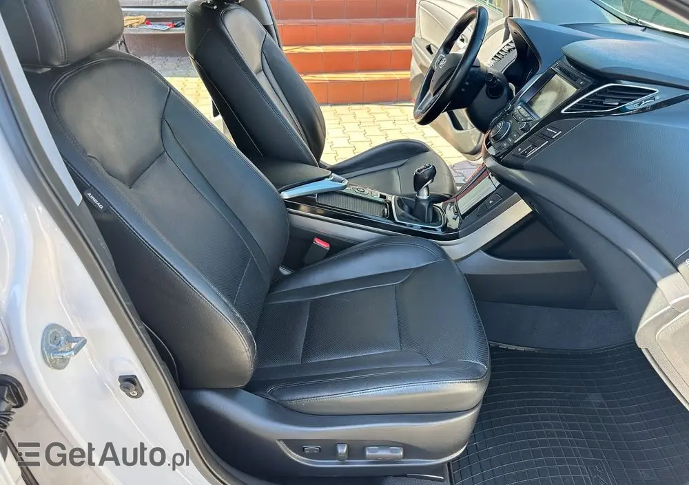 HYUNDAI I40 2.0 Premium