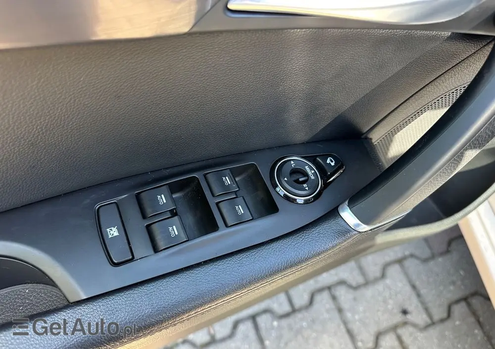 HYUNDAI I40 2.0 Premium