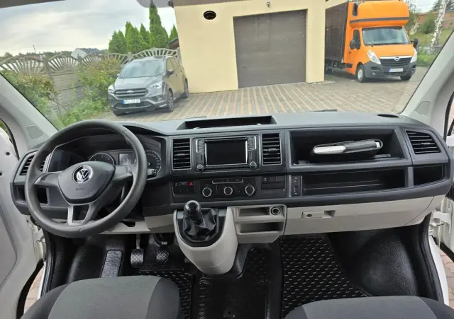 VOLKSWAGEN Transporter L2 4Motion