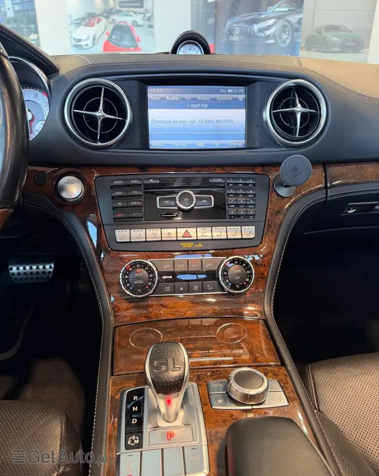 MERCEDES-BENZ SL 500 7G-TRONIC
