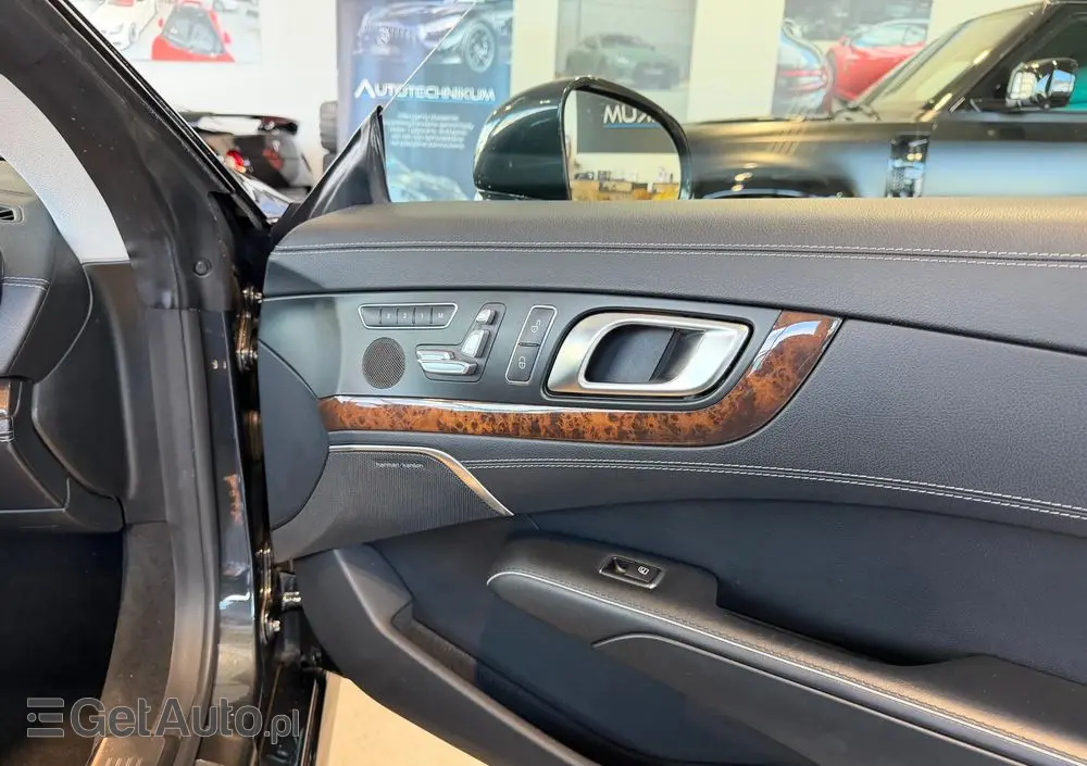 MERCEDES-BENZ SL 500 7G-TRONIC