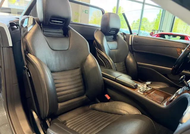 MERCEDES-BENZ SL 500 7G-TRONIC