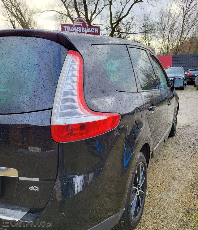 RENAULT Grand Scenic 