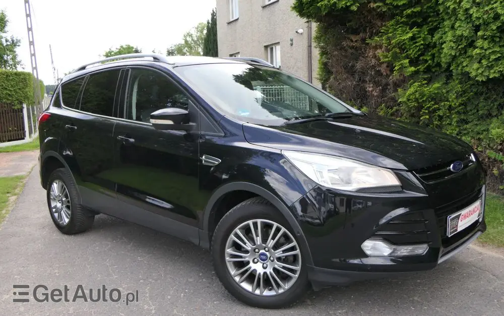 FORD Kuga 2.0 TDCi 2x4 Titanium