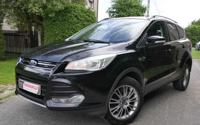 FORD Kuga 2.0 TDCi 2x4 Titanium