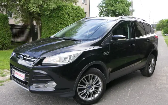 FORD Kuga 2.0 TDCi 2x4 Titanium