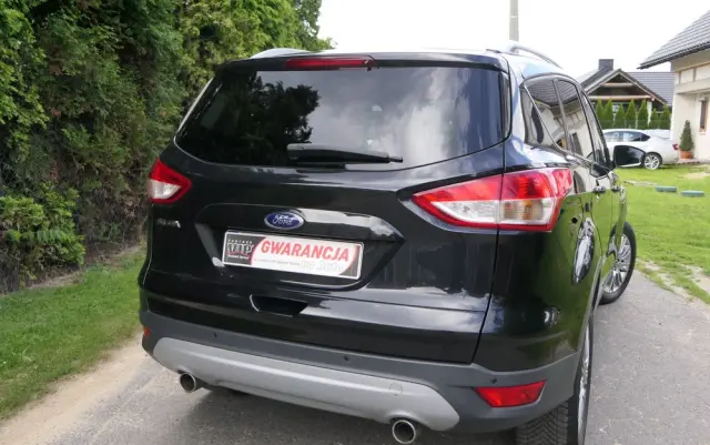 FORD Kuga 2.0 TDCi 2x4 Titanium