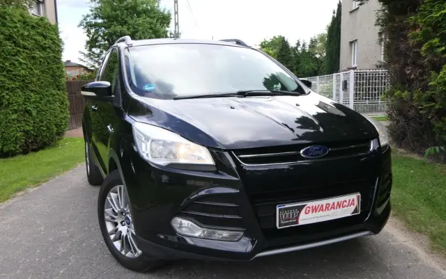 FORD Kuga 2.0 TDCi 2x4 Titanium