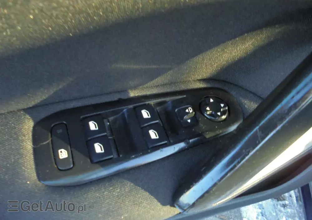 PEUGEOT 308 SW BlueHDi 150 Automatik Stop & Start Allure