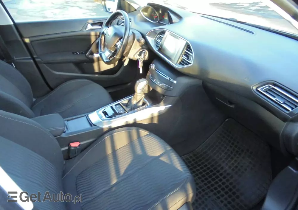 PEUGEOT 308 SW BlueHDi 150 Automatik Stop & Start Allure