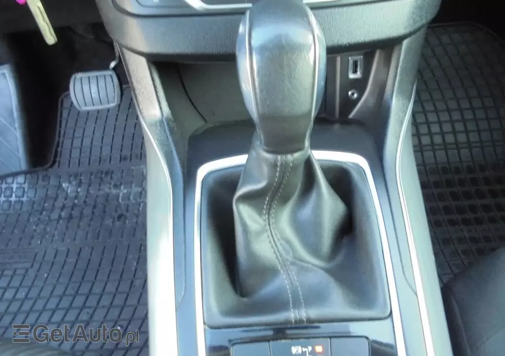 PEUGEOT 308 SW BlueHDi 150 Automatik Stop & Start Allure