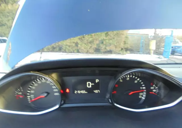 PEUGEOT 308 SW BlueHDi 150 Automatik Stop & Start Allure