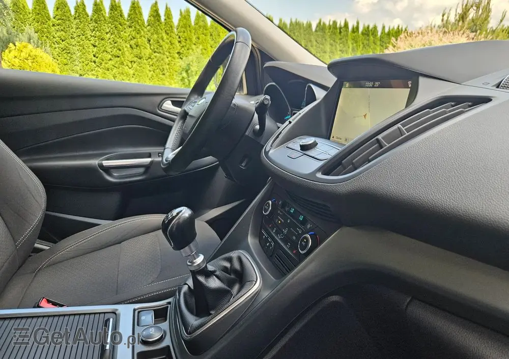 FORD Kuga 1.6 EcoBoost FWD Titanium ASS