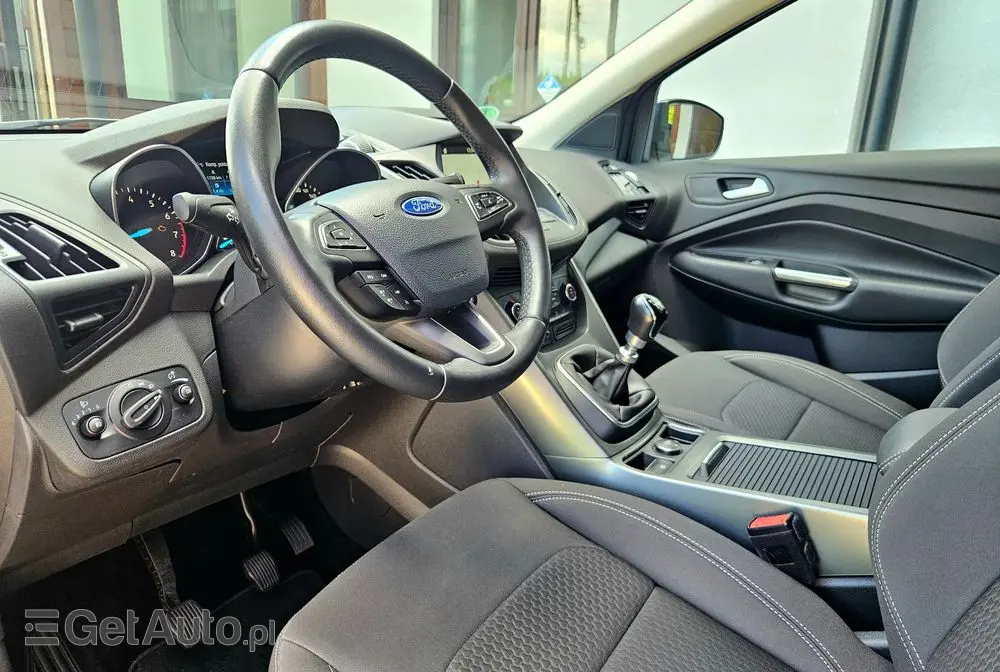 FORD Kuga 1.6 EcoBoost FWD Titanium ASS