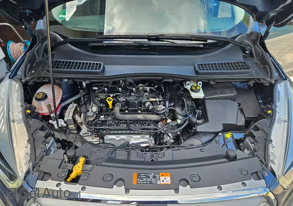 FORD Kuga 1.6 EcoBoost FWD Titanium ASS