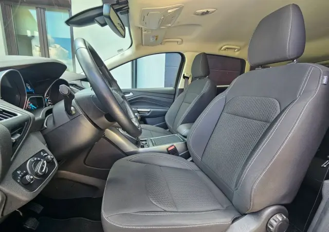 FORD Kuga 1.6 EcoBoost FWD Titanium ASS