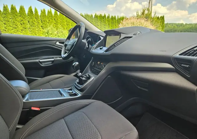 FORD Kuga 1.6 EcoBoost FWD Titanium ASS