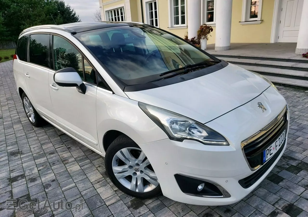 PEUGEOT 5008 2.0 BlueHDi Allure