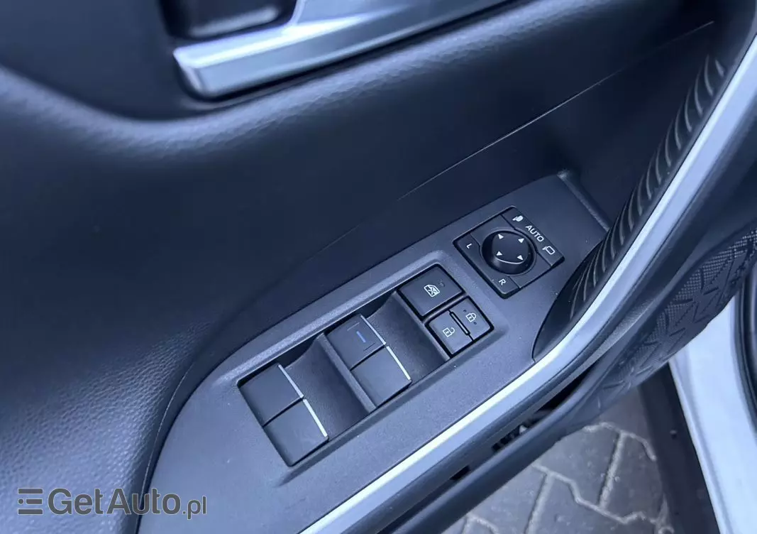 TOYOTA RAV4 2.5 4x2 Hybrid Edition