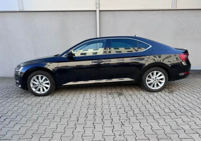 SKODA Superb 2.0 TDI SCR Style DSG