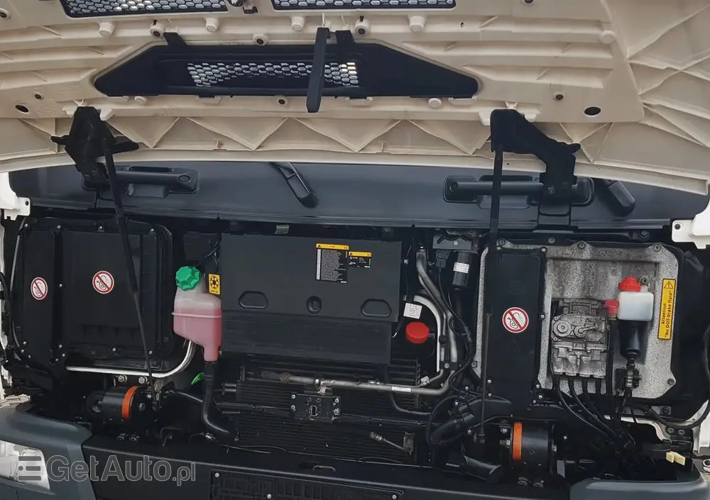 MAN TGL 12.220 HAKOWIEC 4x2 KLIMA 