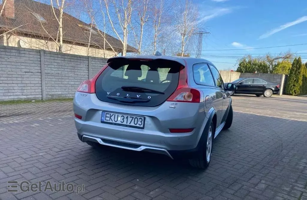 VOLVO C30 