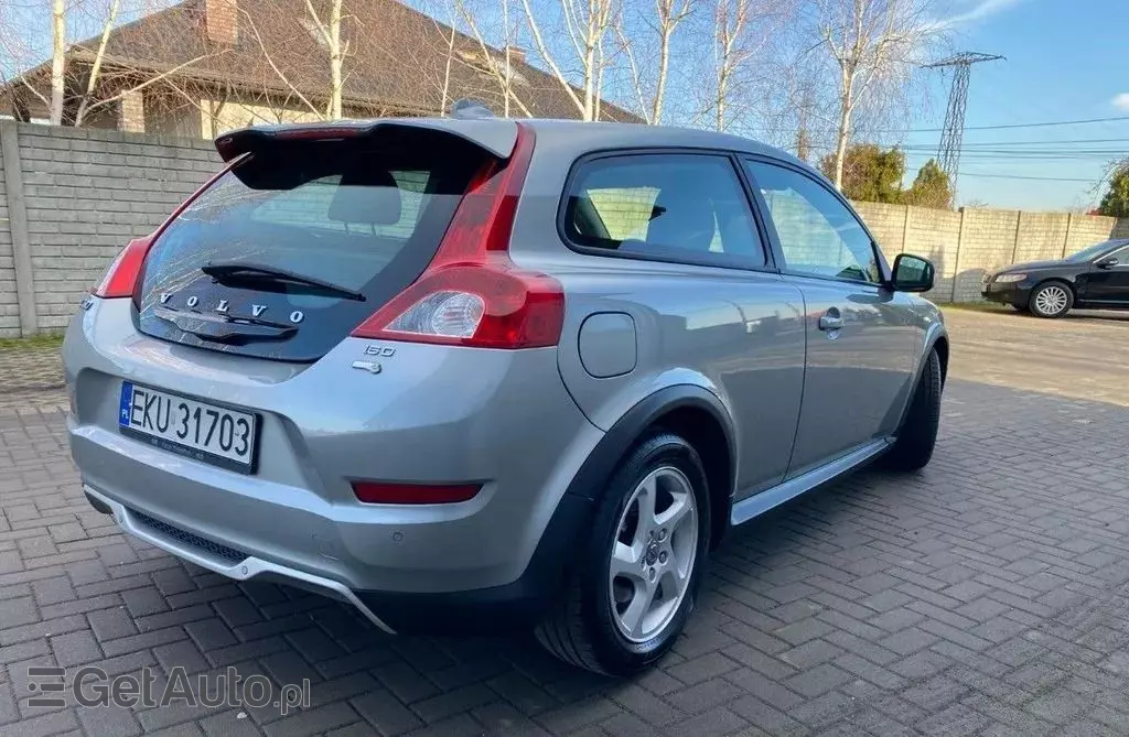 VOLVO C30 