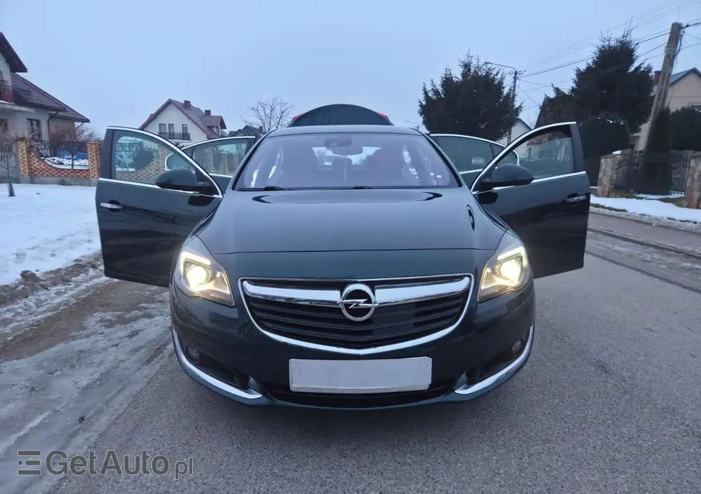 OPEL Insignia 1.6 T Cosmo