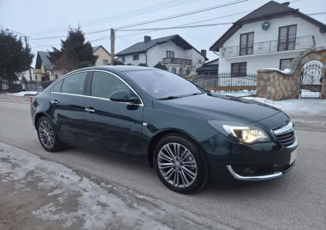 OPEL Insignia 1.6 T Cosmo