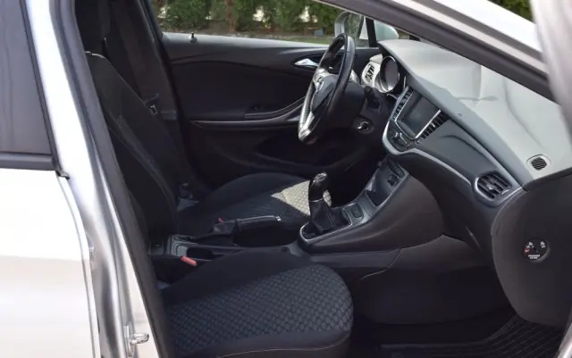 OPEL Astra 1.6 CDTI Enjoy S&S
