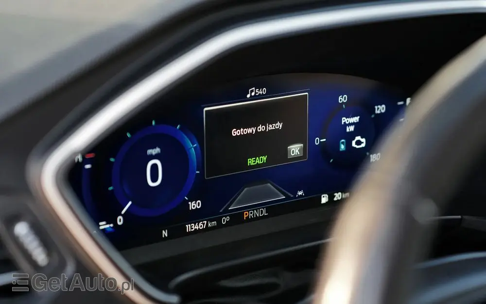 FORD Kuga 2.5 FHEV AWD Titanium