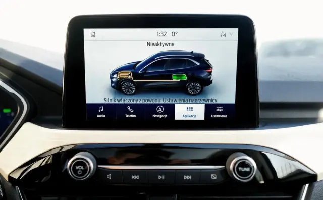 FORD Kuga 2.5 FHEV AWD Titanium