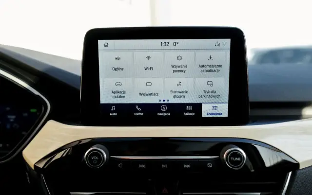 FORD Kuga 2.5 FHEV AWD Titanium