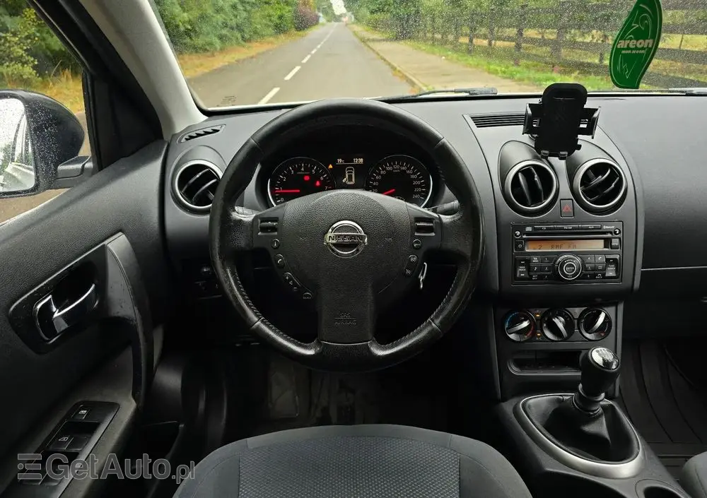 NISSAN Qashqai+2 2.0 Acenta