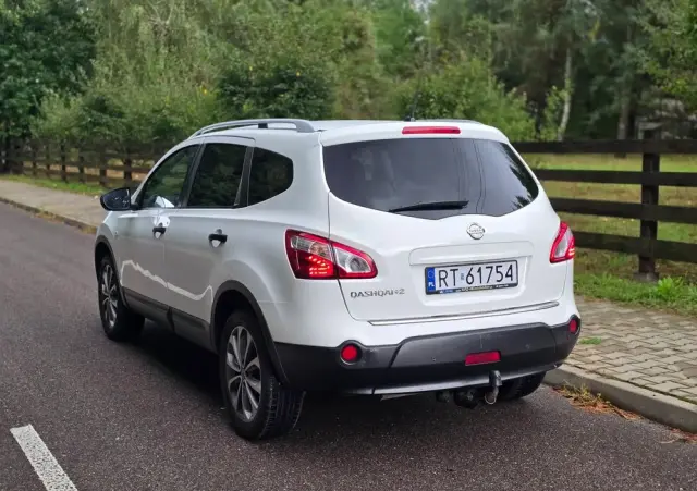NISSAN Qashqai+2 2.0 Acenta
