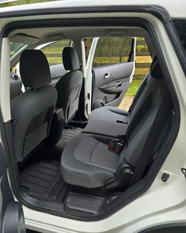 NISSAN Qashqai+2 2.0 Acenta