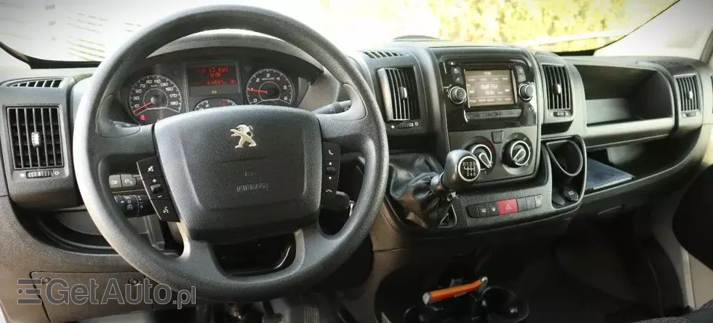 PEUGEOT Boxer 
