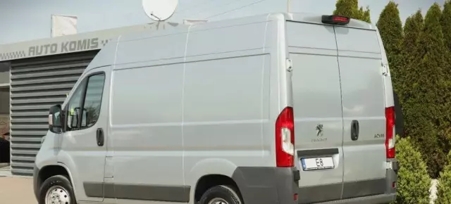 PEUGEOT Boxer 
