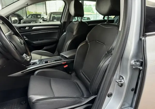 RENAULT Megane 1.3 TCe FAP Intens EDC