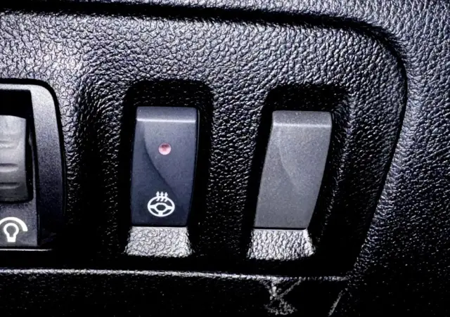 RENAULT Megane 1.3 TCe FAP Intens EDC