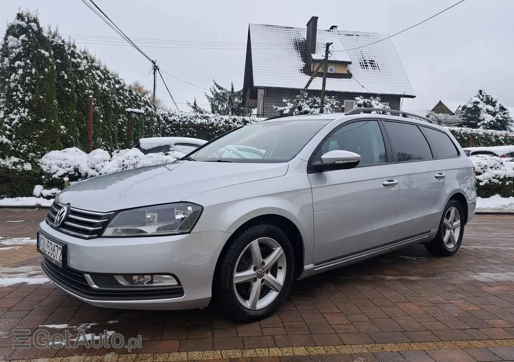 VOLKSWAGEN Passat Variant 2.0 TDI BlueMotion Technology Trendline